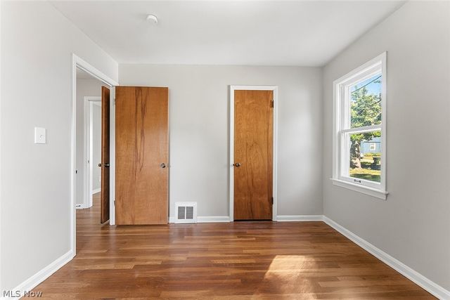 866 E 209th Street, Euclid, OH 44119