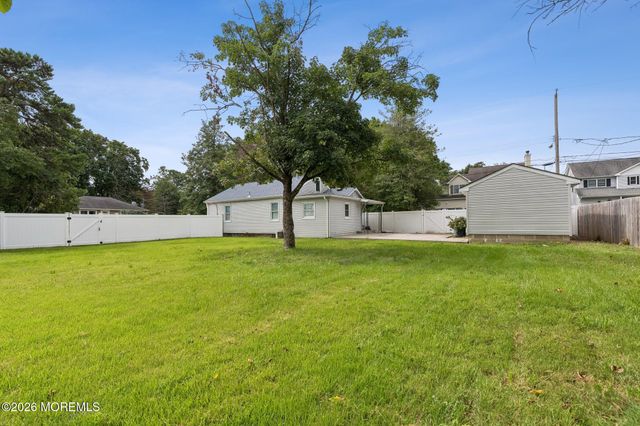 1404 Earie Way, Forked River, NJ 08731