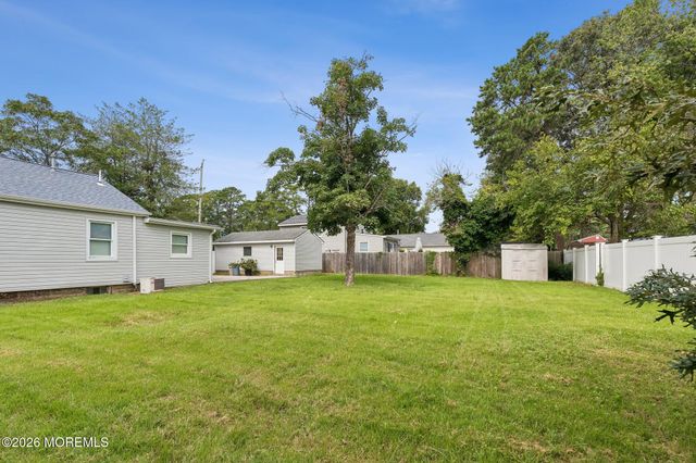 1404 Earie Way, Forked River, NJ 08731