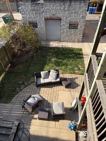 6220 S Kimbark Street 2, Chicago, IL 60637