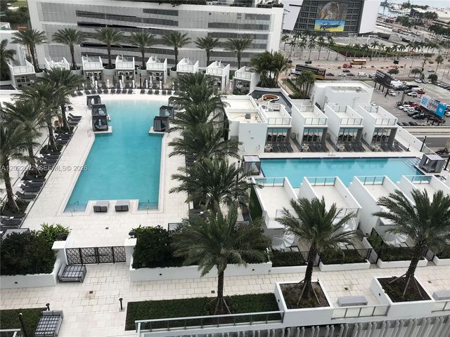851 NE 1st Ave 207, Miami, FL 33132