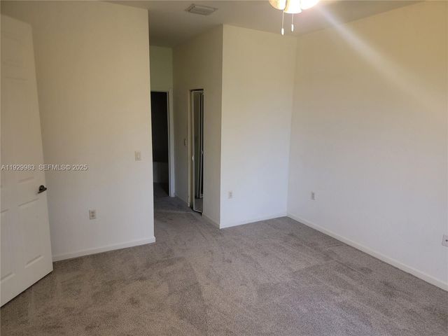 2513 Stockbridge Sq SW, Vero Beach, FL 32962