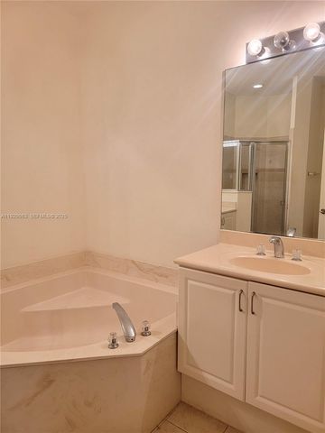 2513 Stockbridge Sq SW, Vero Beach, FL 32962