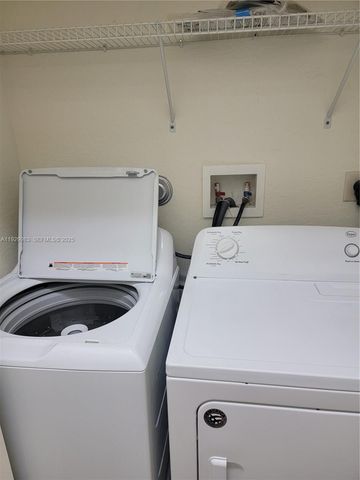 2513 Stockbridge Sq SW, Vero Beach, FL 32962