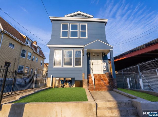 111 Scheerer Avenue, Newark, NJ 07112