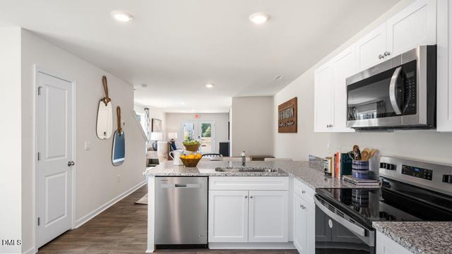 8510 Beckett Chase Way, Raleigh, NC 27616