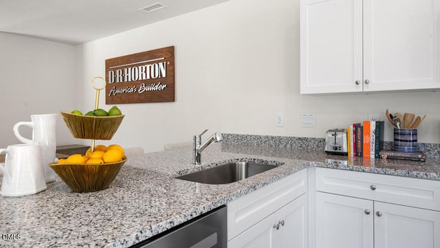 8510 Beckett Chase Way, Raleigh, NC 27616