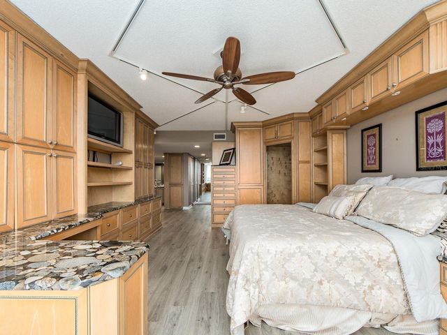 100 PIERCE STREET 1205, Clearwater, FL 33756