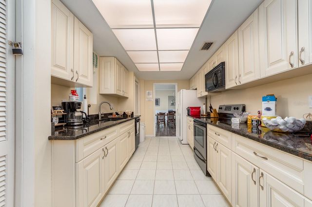 100 PIERCE STREET 1205, Clearwater, FL 33756