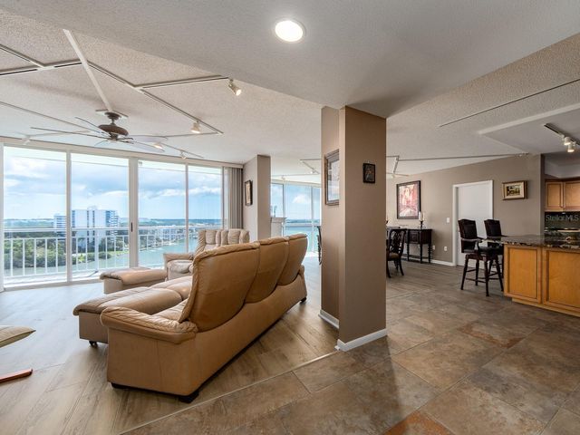 100 PIERCE STREET 1205, Clearwater, FL 33756