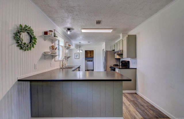 38 Country Wood Street, Cabot, AR 72023