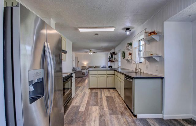 38 Country Wood Street, Cabot, AR 72023