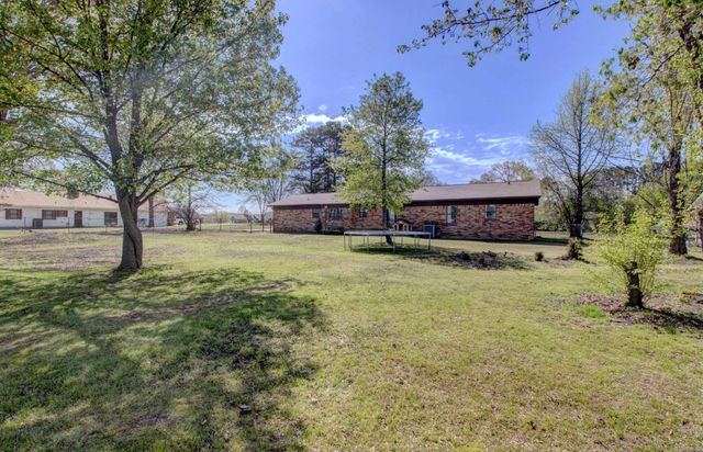 38 Country Wood Street, Cabot, AR 72023