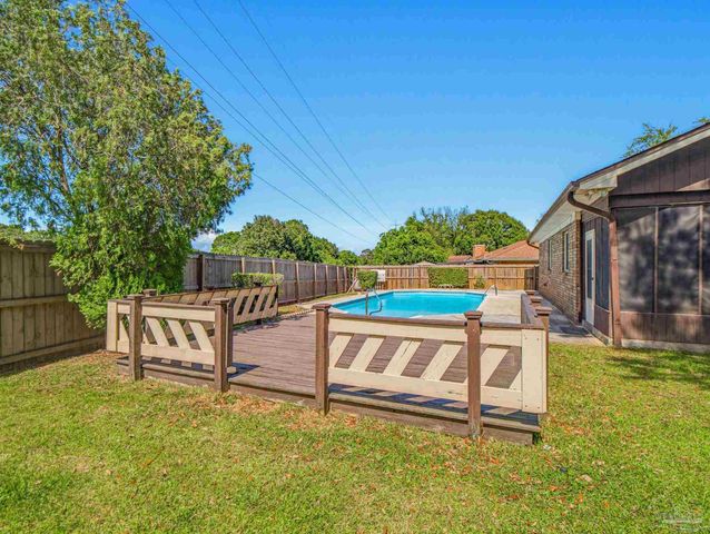 2636 Tinosa Cir, Pensacola, FL 32526