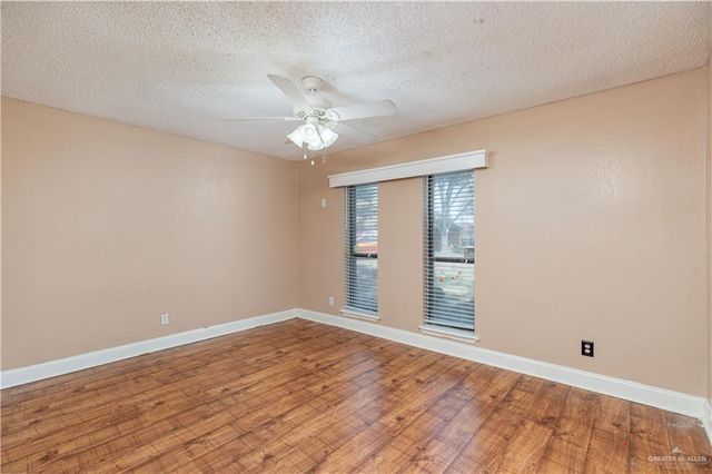 5909 N 35th Street, Mcallen, TX 78504