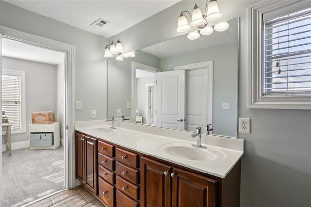 189 Le Gran Court, Atlanta, GA 30328