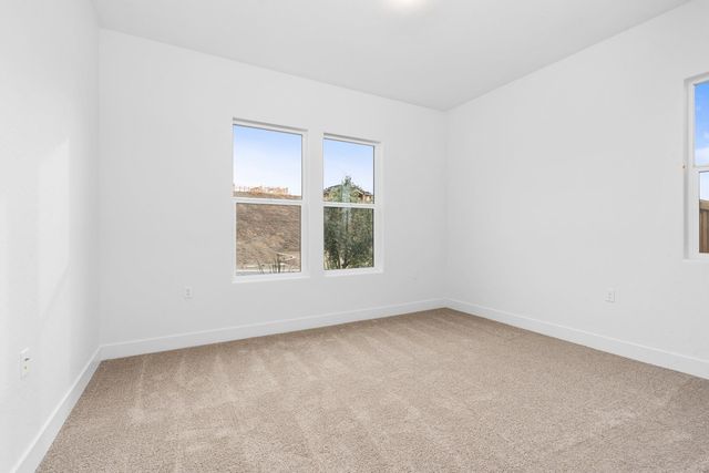 8198 Iron Creek Drive, Friant, CA 93626