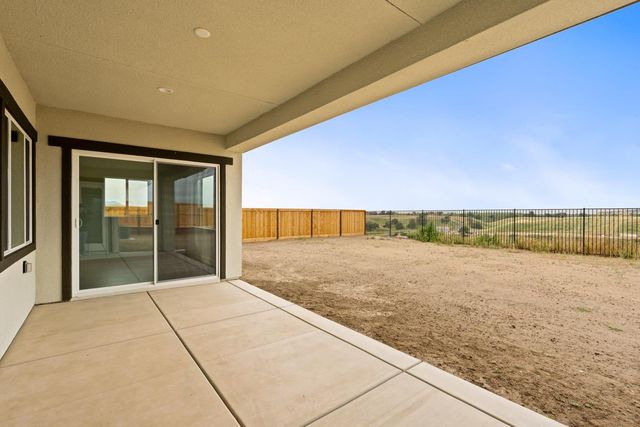 8198 Iron Creek Drive, Friant, CA 93626