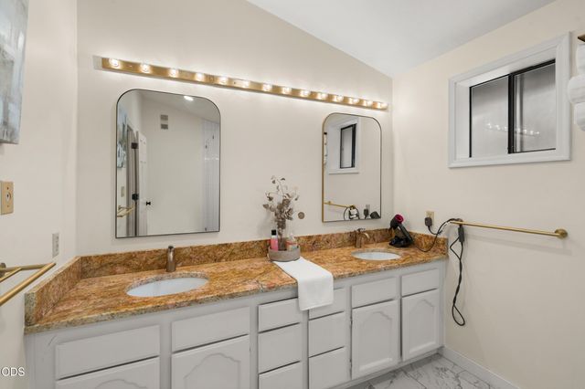 521 Sunrise Avenue, Medford, OR 97504