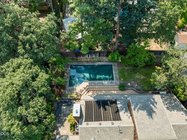 521 Sunrise Avenue, Medford, OR 97504