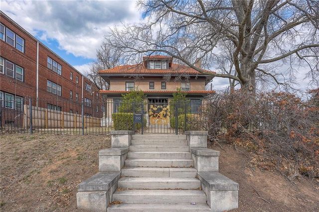 710 E Armour Boulevard, Kansas City, MO 64109