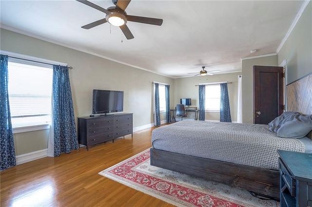 710 E Armour Boulevard, Kansas City, MO 64109