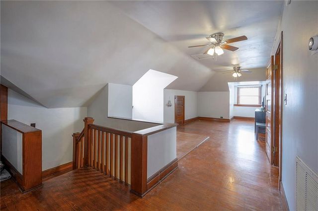710 E Armour Boulevard, Kansas City, MO 64109