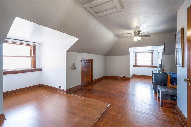 710 E Armour Boulevard, Kansas City, MO 64109