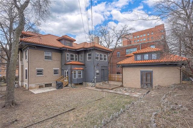 710 E Armour Boulevard, Kansas City, MO 64109
