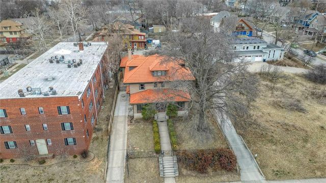 710 E Armour Boulevard, Kansas City, MO 64109