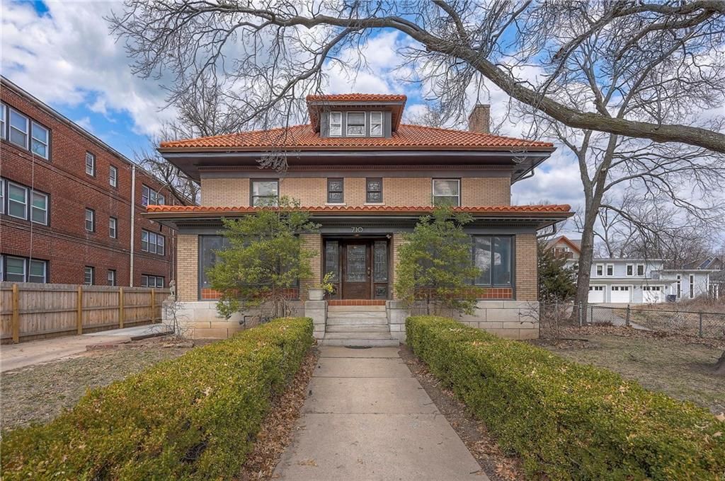 710 E Armour Boulevard, Kansas City, MO 64109