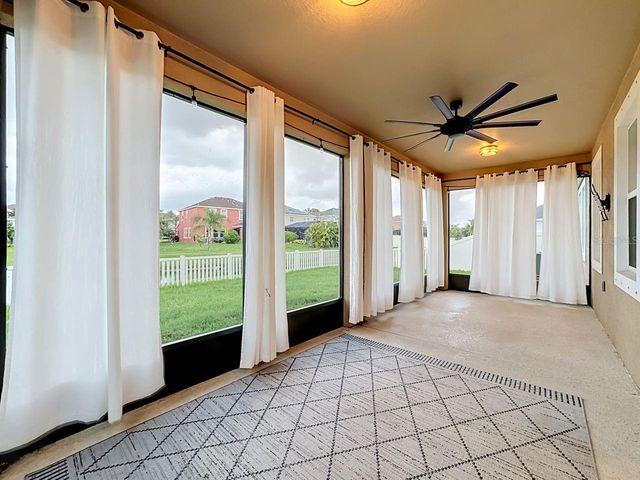 10445 FLAGSTAFF FALLS AVENUE, Riverview, FL 33578