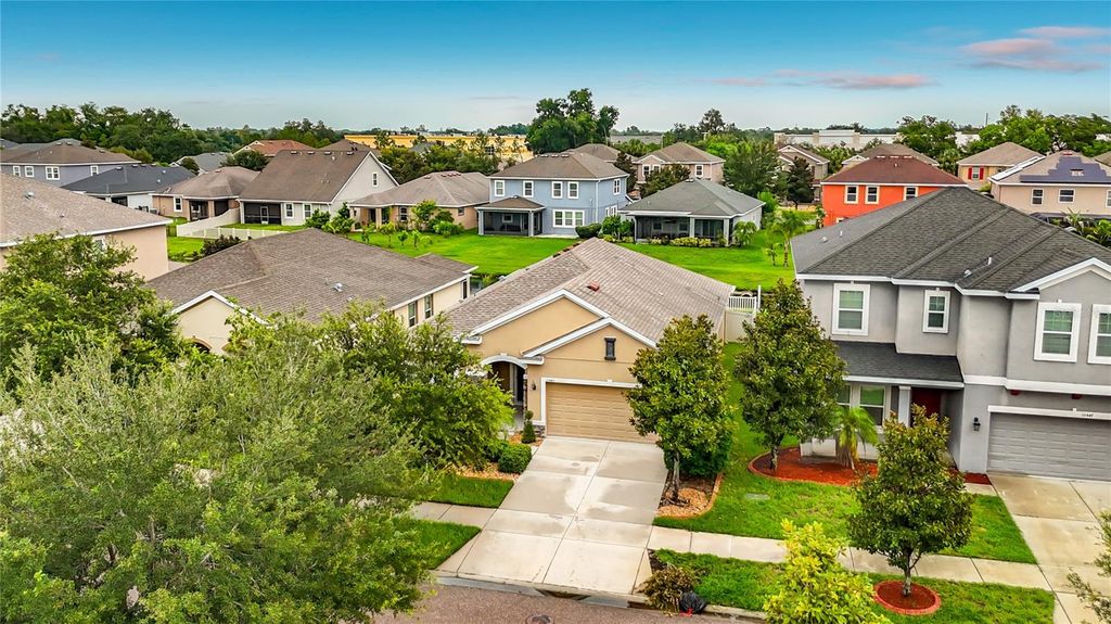 10445 FLAGSTAFF FALLS AVENUE, Riverview, FL 33578