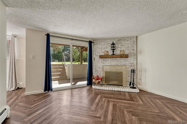 2700 S Holly Street 100, Denver, CO 80222