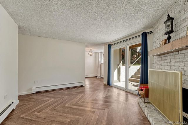 2700 S Holly Street 100, Denver, CO 80222