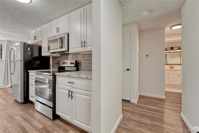 2700 S Holly Street 100, Denver, CO 80222