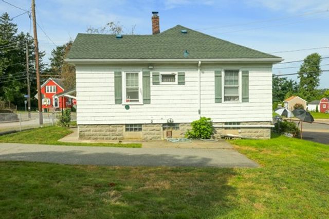 2641 North Main Street, Fall River, MA 02720