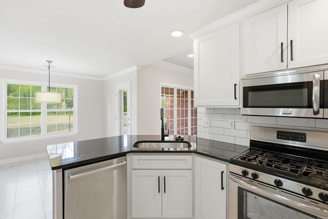 3660 Irby Dr, Conway, AR 72034