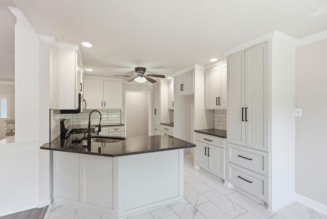 3660 Irby Dr, Conway, AR 72034