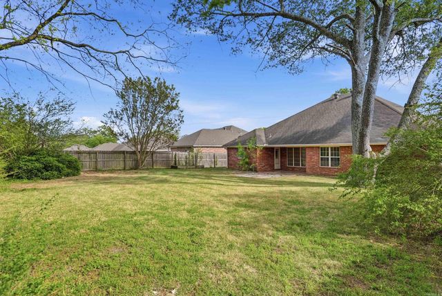 3660 Irby Dr, Conway, AR 72034