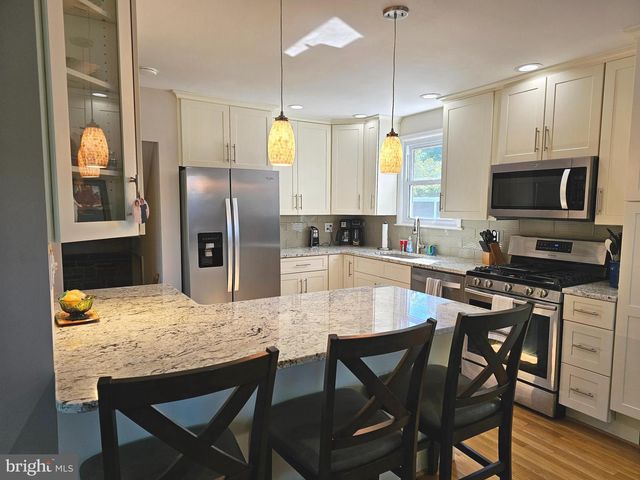 305 ORLEY RD, Catonsville, MD 21228