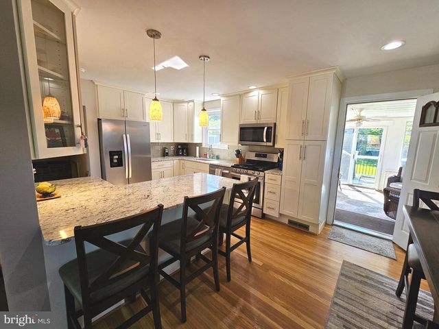 305 ORLEY RD, Catonsville, MD 21228