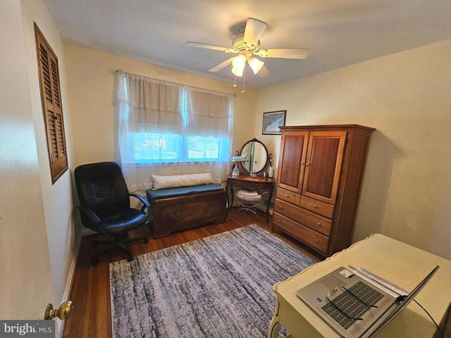 305 ORLEY RD, Catonsville, MD 21228