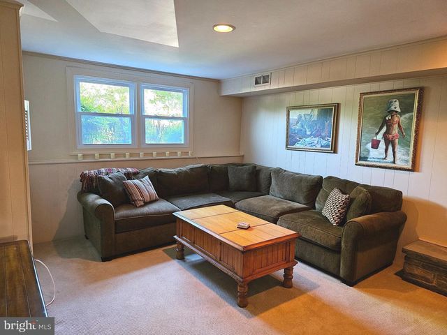 305 ORLEY RD, Catonsville, MD 21228