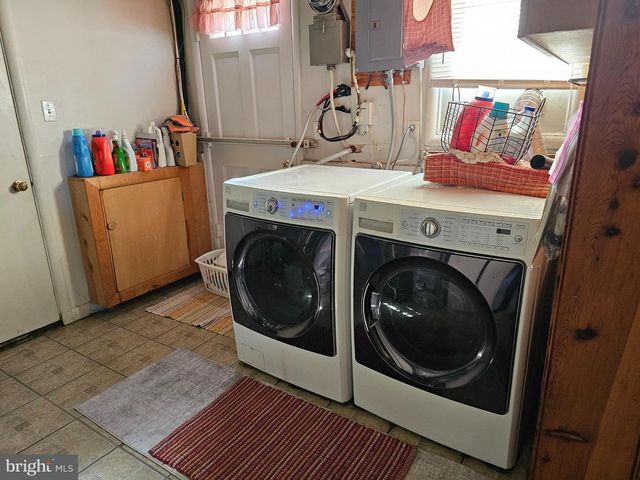 305 ORLEY RD, Catonsville, MD 21228