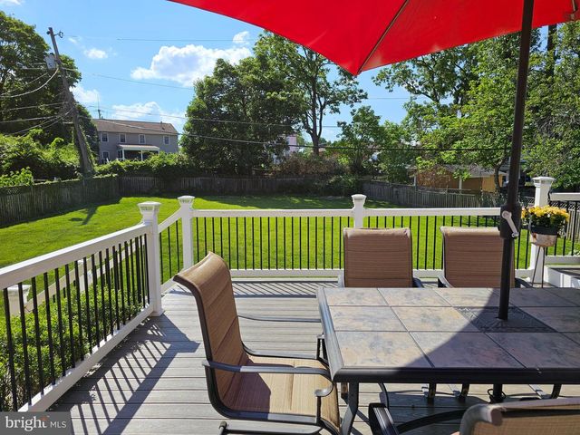 305 ORLEY RD, Catonsville, MD 21228