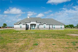 4331 Callicoatte, Robstown, TX 78380