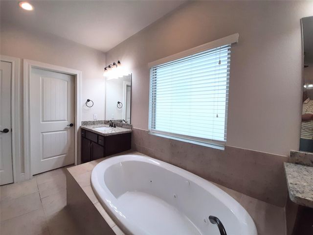1520 Nashua Street, Houston, TX 77008