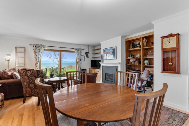 27 Northshore Drive, Burlington, VT 05401