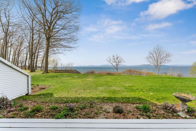27 Northshore Drive, Burlington, VT 05401